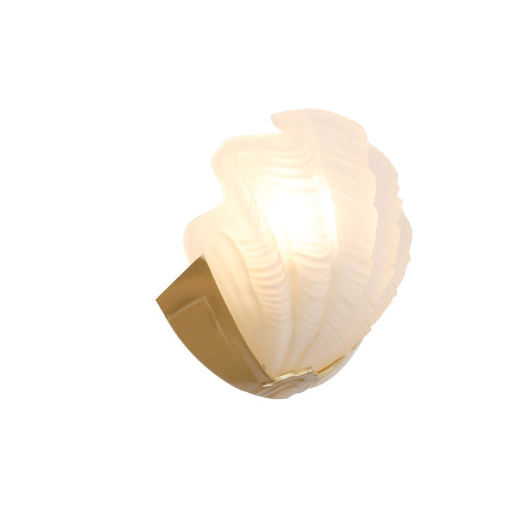 Modern Art Deco Shell Brass Glass 1-Light Wall Sconce Lamp