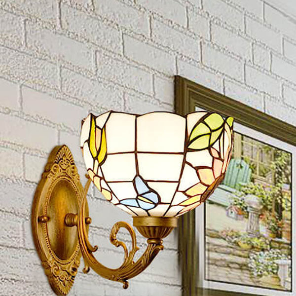 European Tiffany Glass Metal 1-Light Wall Sconce Lamp