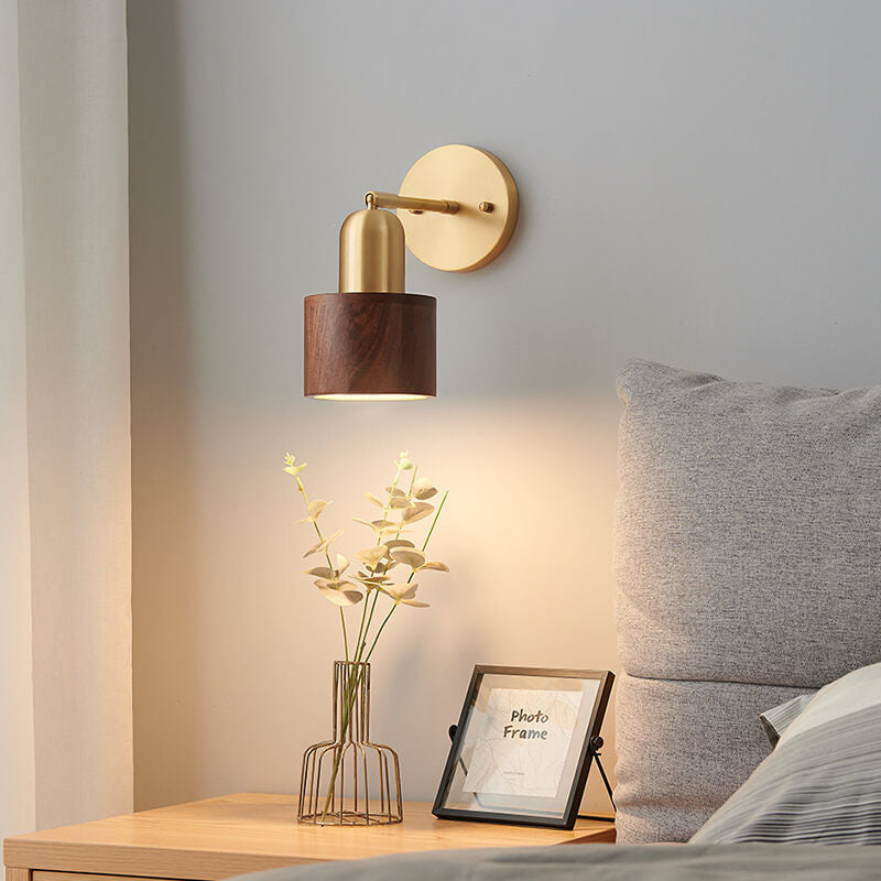 Light Luxury Copper Walnut Round 1-Light Wall Sconce Lamp