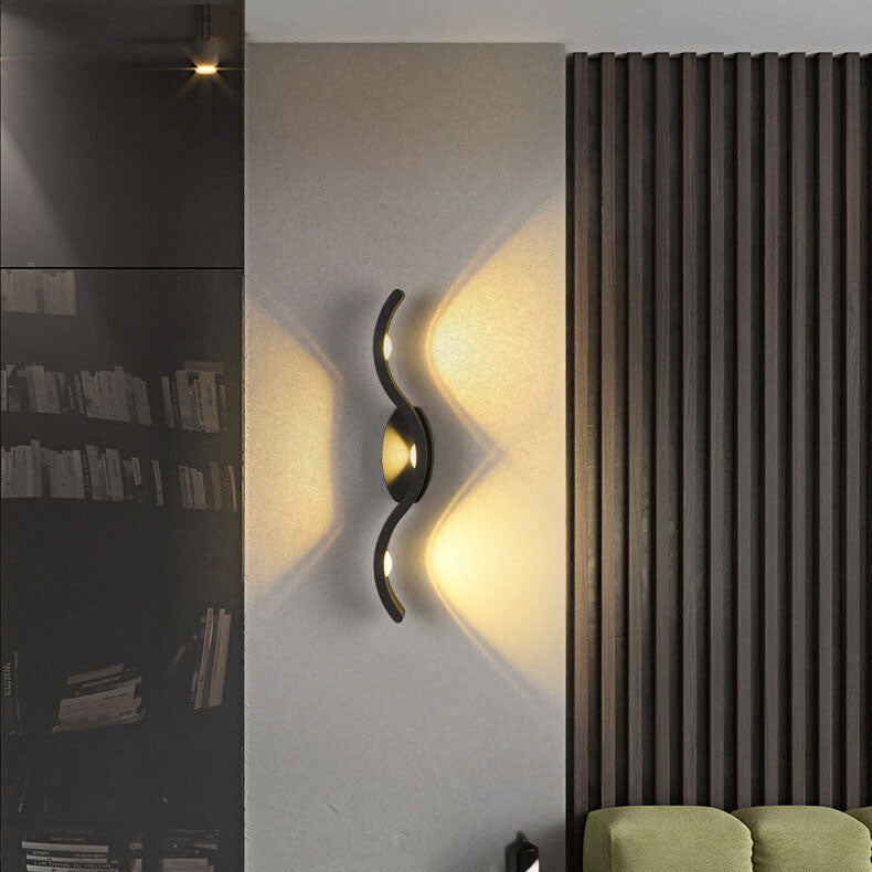 Creative Wave Curve Acrylic Aluminum LED Wall Sconce Lamp