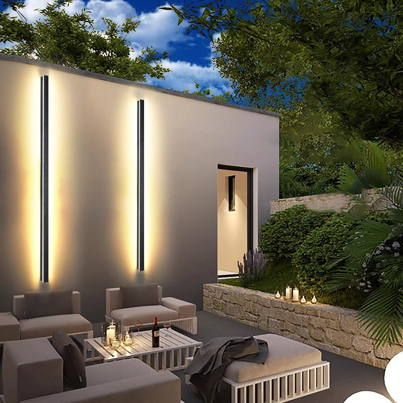 Minimalist Rectangular LED Outdoor Wall Sconce