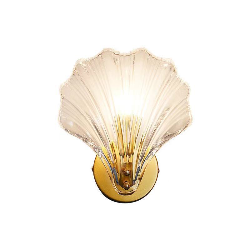 Shell Glass Brass Finish Frame 1-Light Wall Sconce Lamp