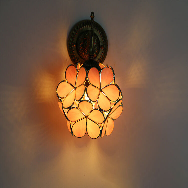 Tiffany Flower Shaped Glass Metal 1-Light Wall Sconce Lamp