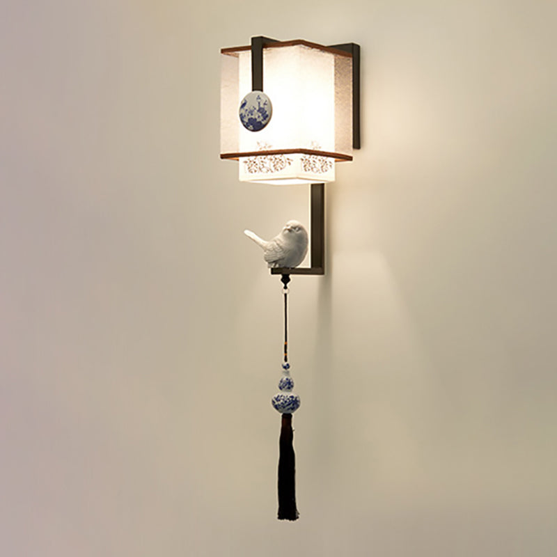 Chinese Embroidered Iron Fabric 1-Light Wall Sconce Lamp