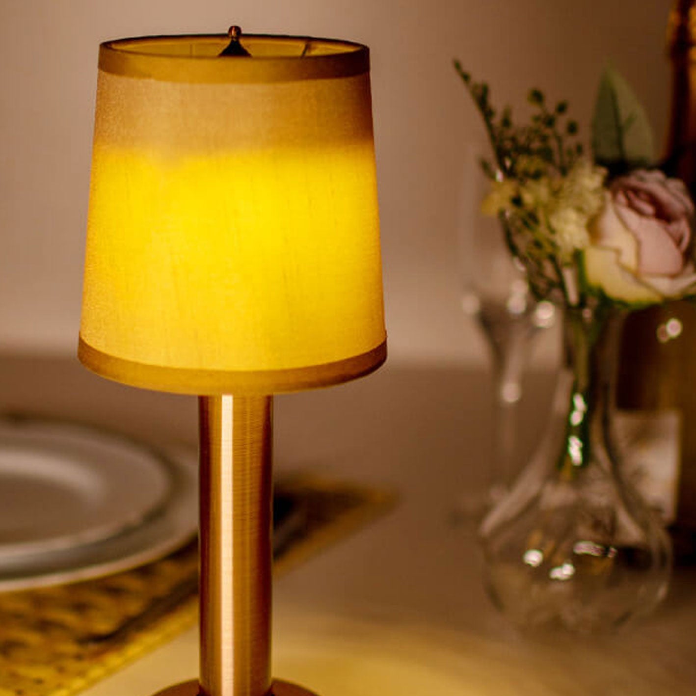 Vintage Linen Iron Table Lamp