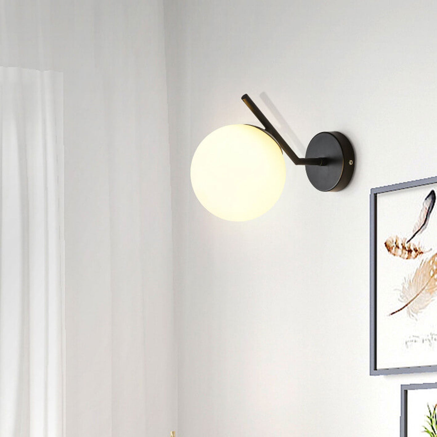 Minimalist Glass Ball Curve Lamp Arm 1-Light Wall Sconce