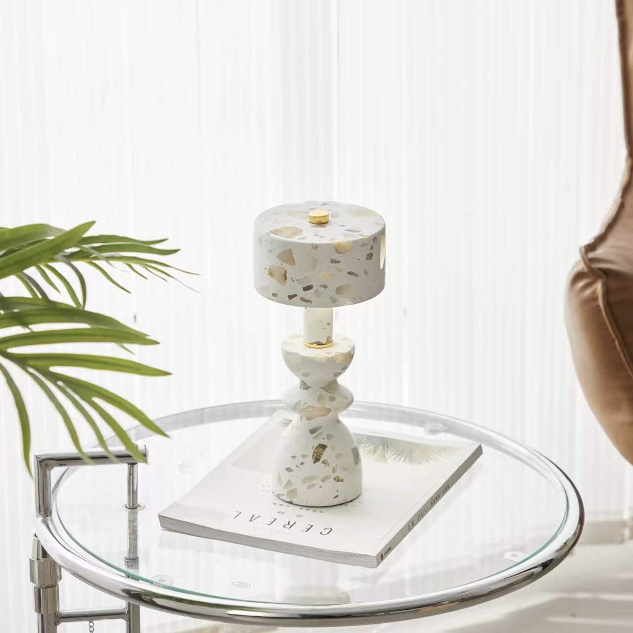 Modern Aluminum Table Lamp