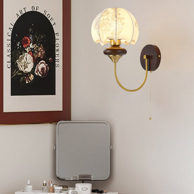 French Shade Iron Wood Frame 1-Light Wall Sconce Lamp