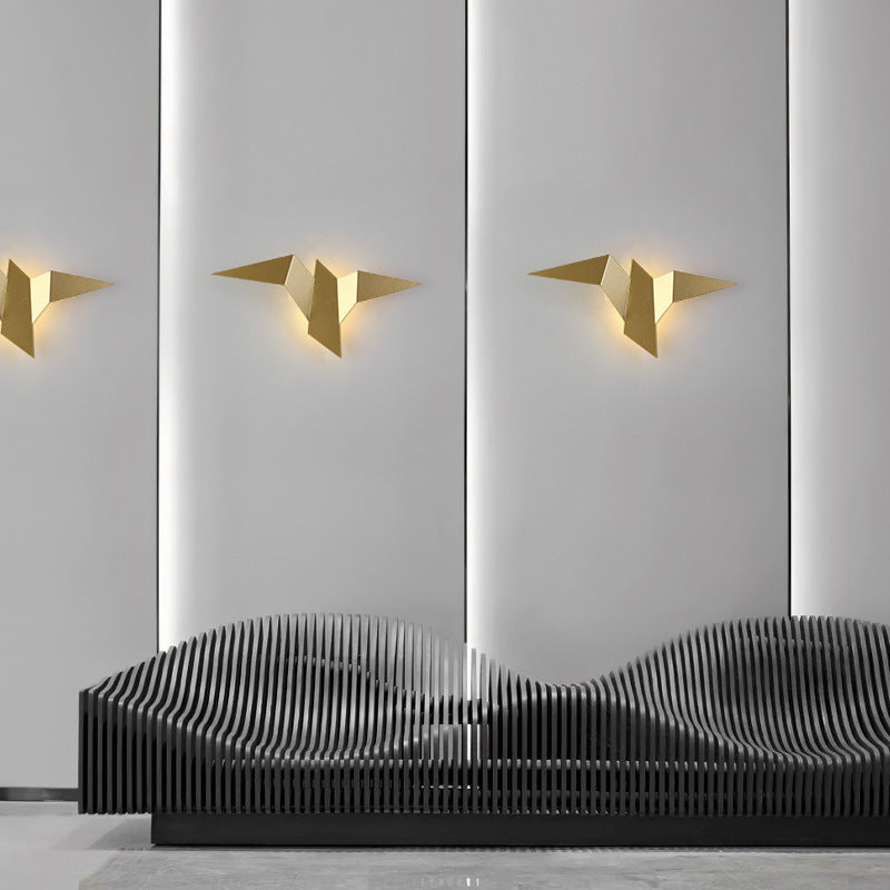 Creative Flying Bird Shape Iron LED Wall Sconce Lamp