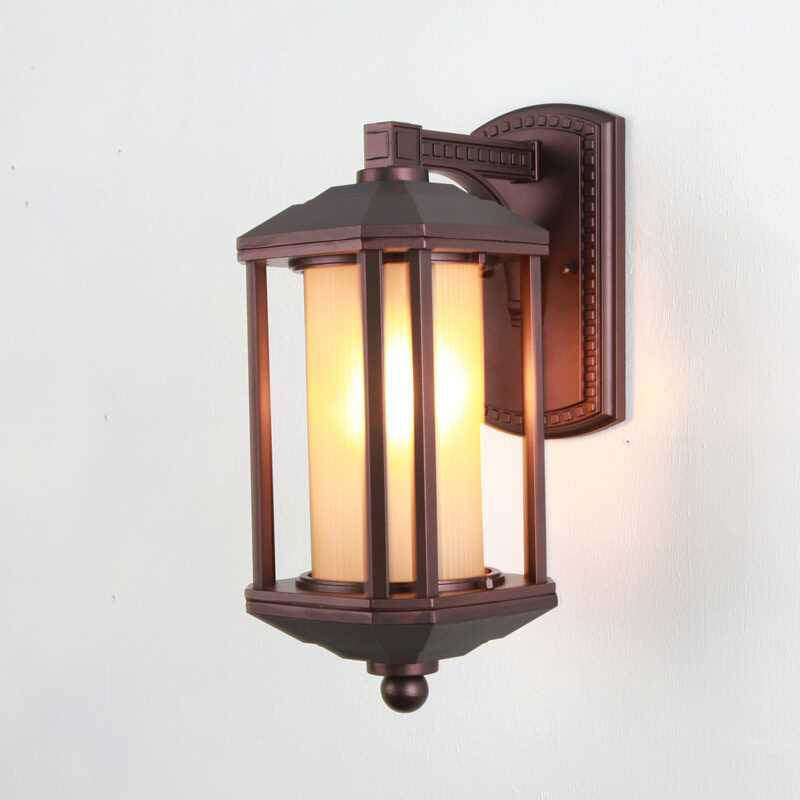 Square Cylinder Glass Aluminum 1-Light Wall Sconce Lamp
