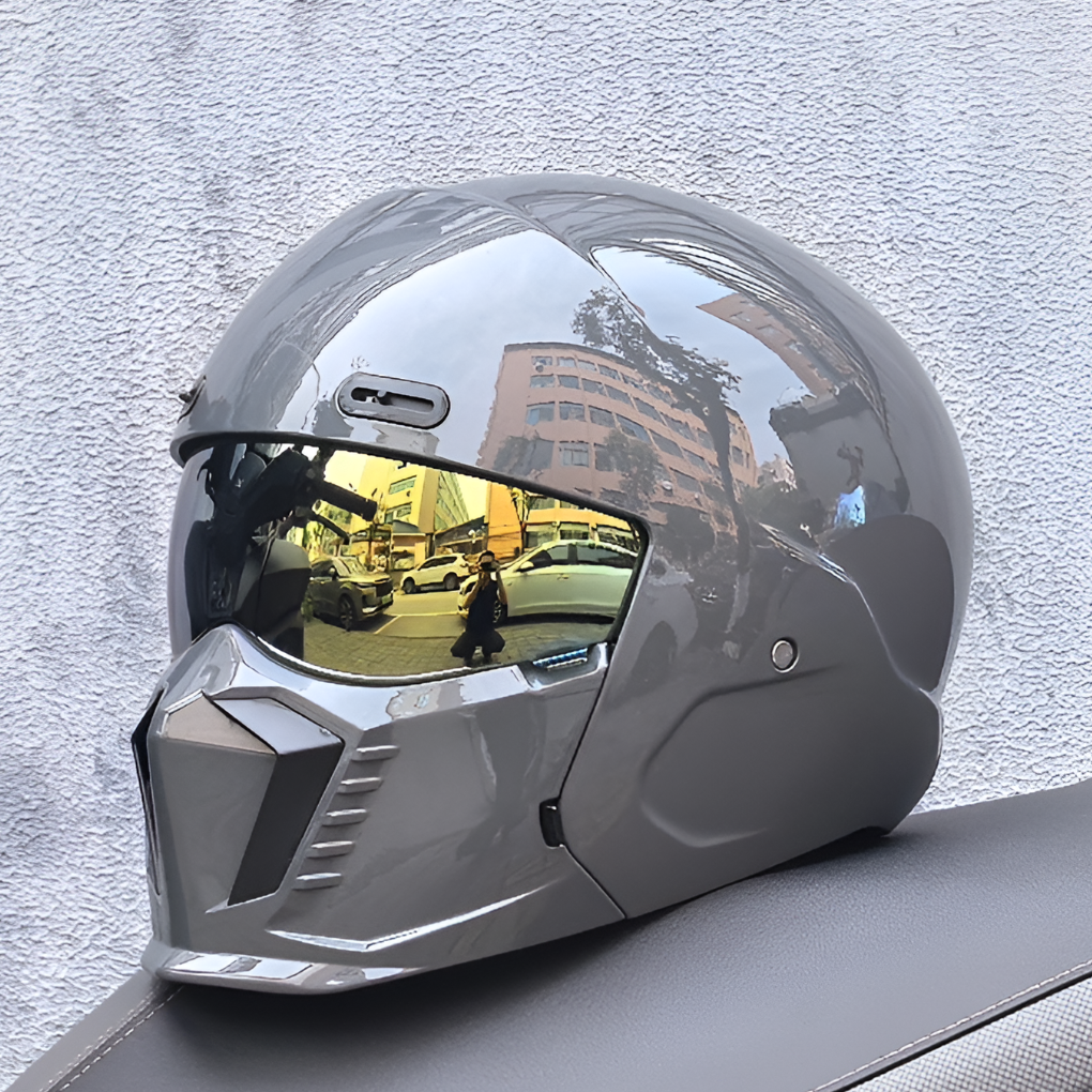 Retro Motorcycle Helmet with Anti-Fog Visor