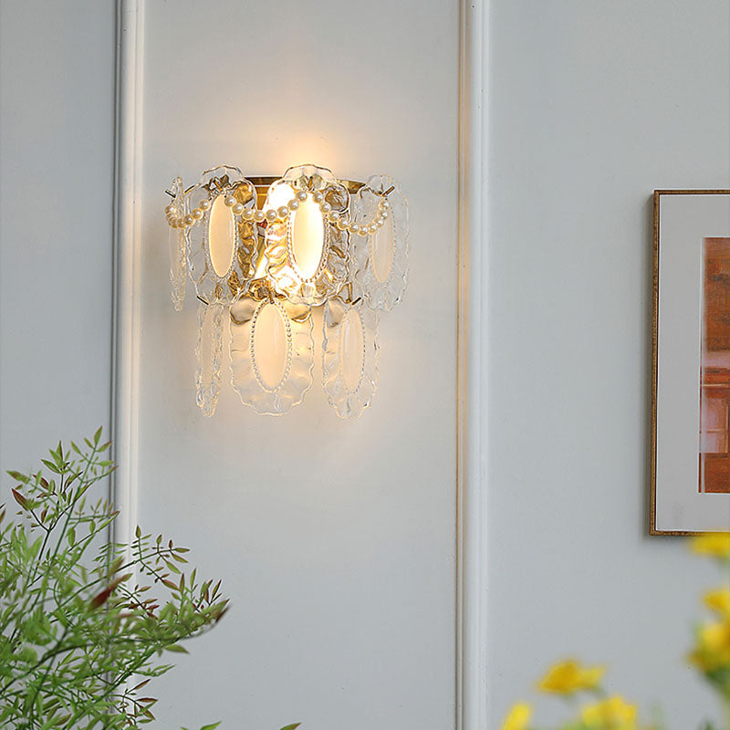 Shabby Decor Petal Crystal Shade 1-Light Wall Sconce Lamp