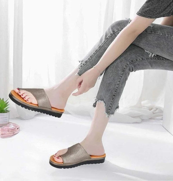 Suede Toe Loop Flat Sandals with Platform Sole