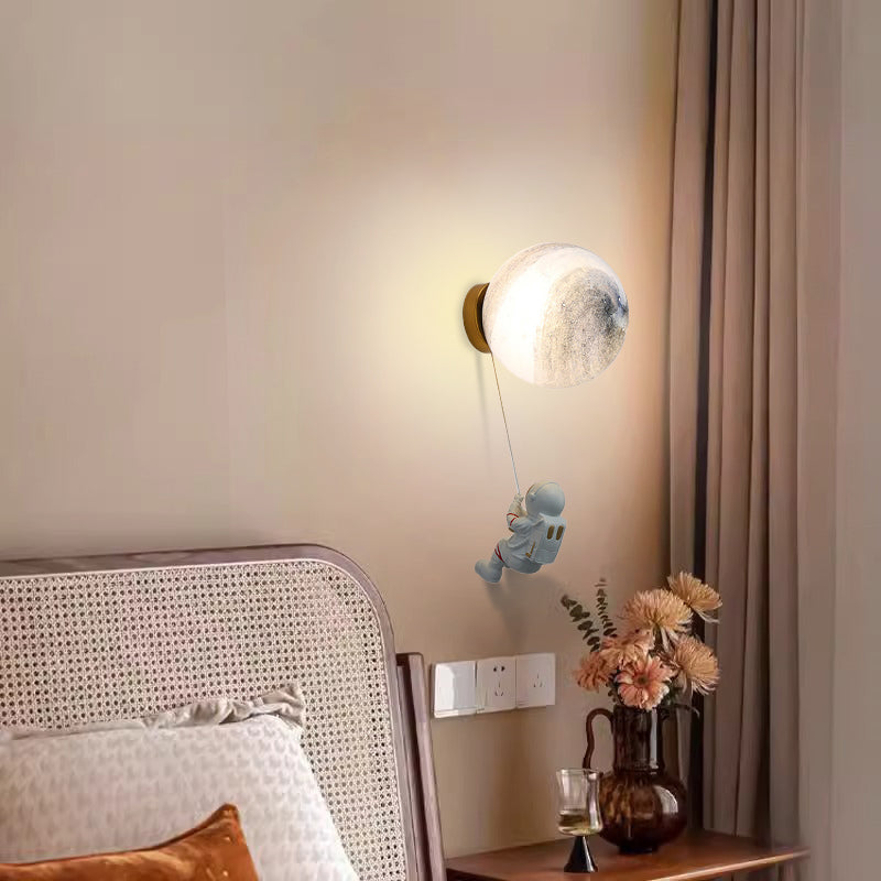 Spherical Round Resin Glass 1-Light Wall Scone Lamp