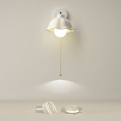 Modern Art Deco Flower Round 1-Light Wall Sconce Lamp