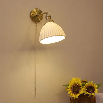 Simplicity Round 1-Light Vanity Light Wall Sconce Lamp