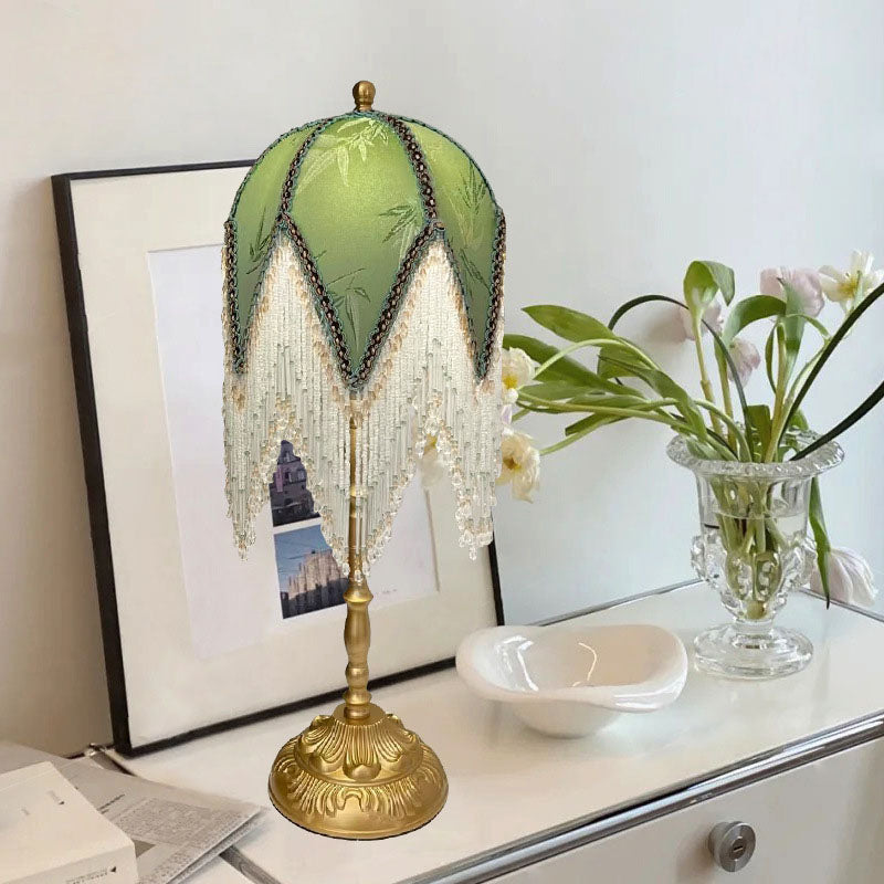 Traditional Leaf Table Lamp