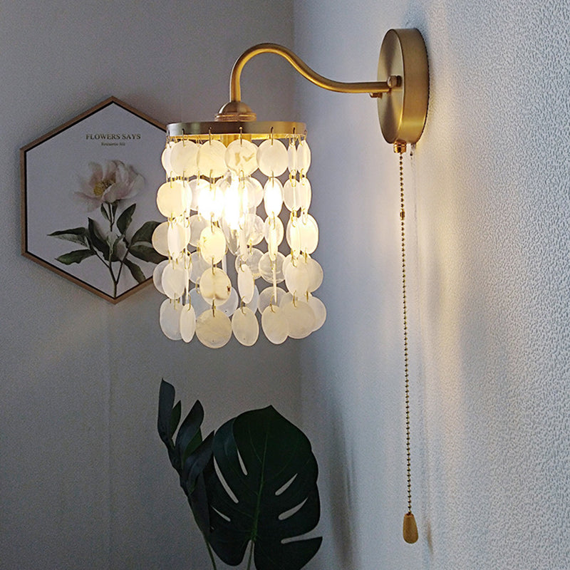 Round Shell Crystal Iron Frame 1-Light Wall Sconce Lamp