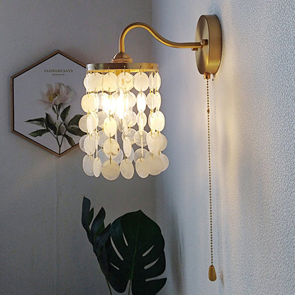 Round Shell Crystal Iron Frame 1-Light Wall Sconce Lamp