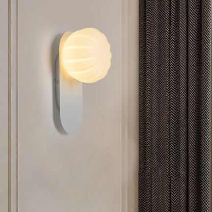 Simplicity PE Pumpkin Shape Iron 1-Light Wall Sconce Lamp