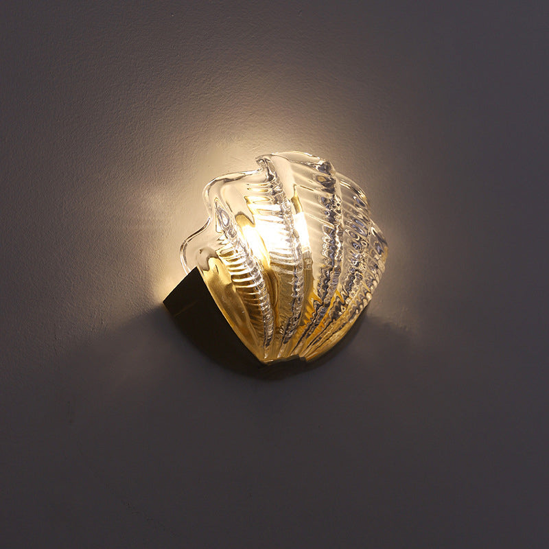 Modern Art Deco Shell Brass Glass 1-Light Wall Sconce Lamp