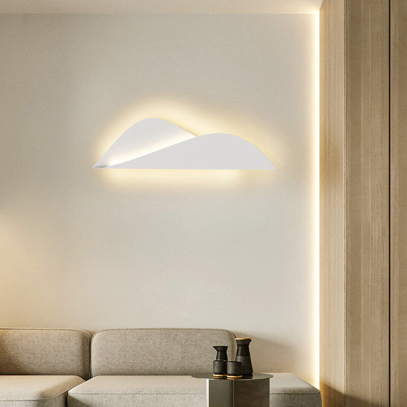 Minimalist Dimensional Peaks Design LED Wall Sconce Lamp