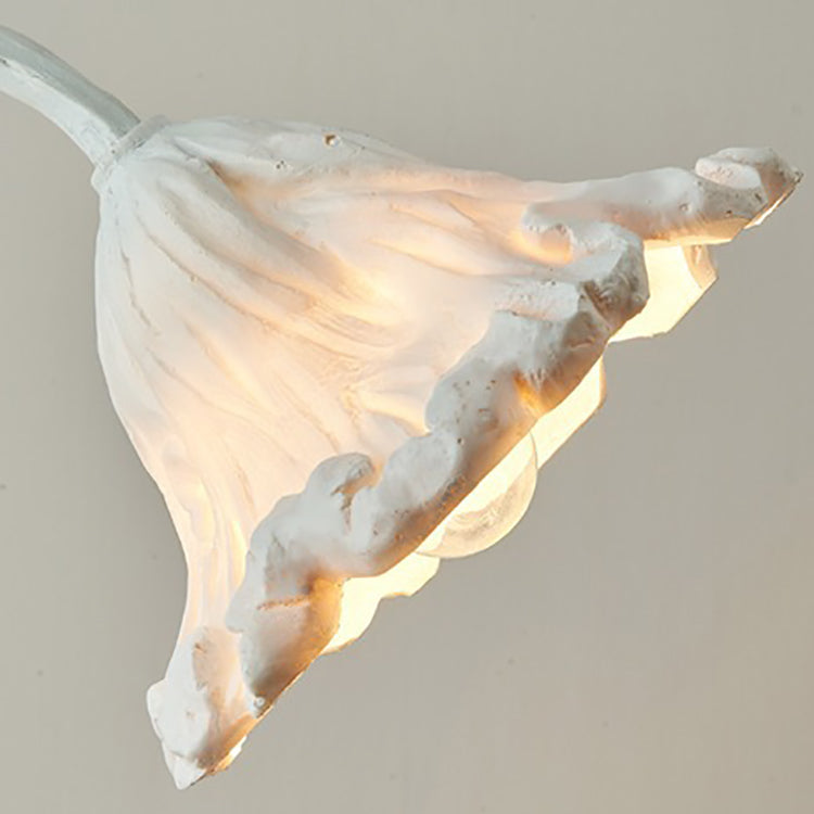Chinese Iron Flower Lotus Leaf 1-Light Wall Sconce Lamp