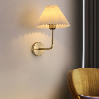 Simplicity Cone Iron Fabric 1-Light Wall Sconce Lamp