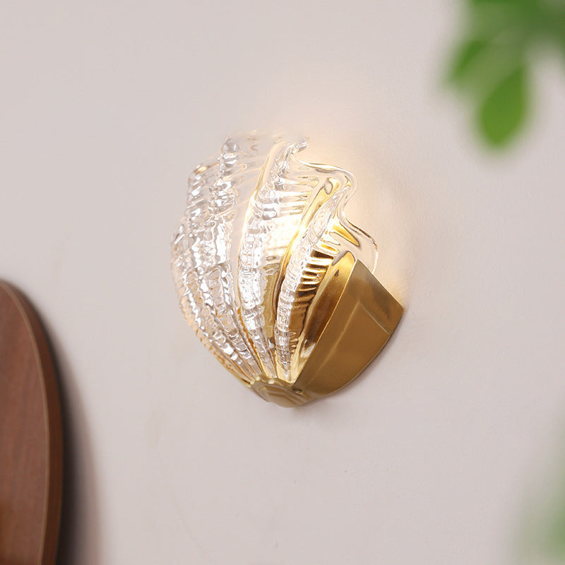 Modern Art Deco Shell Brass Glass 1-Light Wall Sconce Lamp