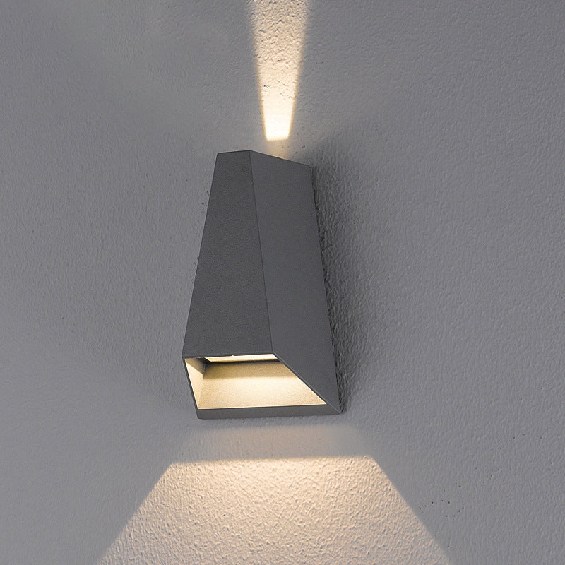 Trapezoidal Silicone PVC Lens LED Outdoor Wall Sconce Lamp