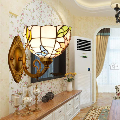 European Tiffany Glass Metal 1-Light Wall Sconce Lamp