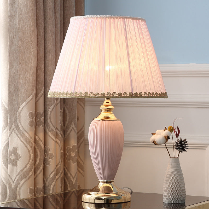 Traditional Ceramic Table Lamp