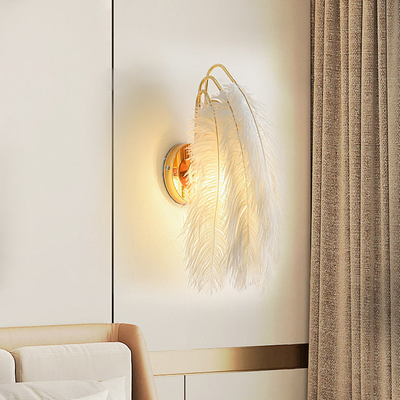 Creative Ostrich Feather Design 1-Light Wall Sconce Lamp