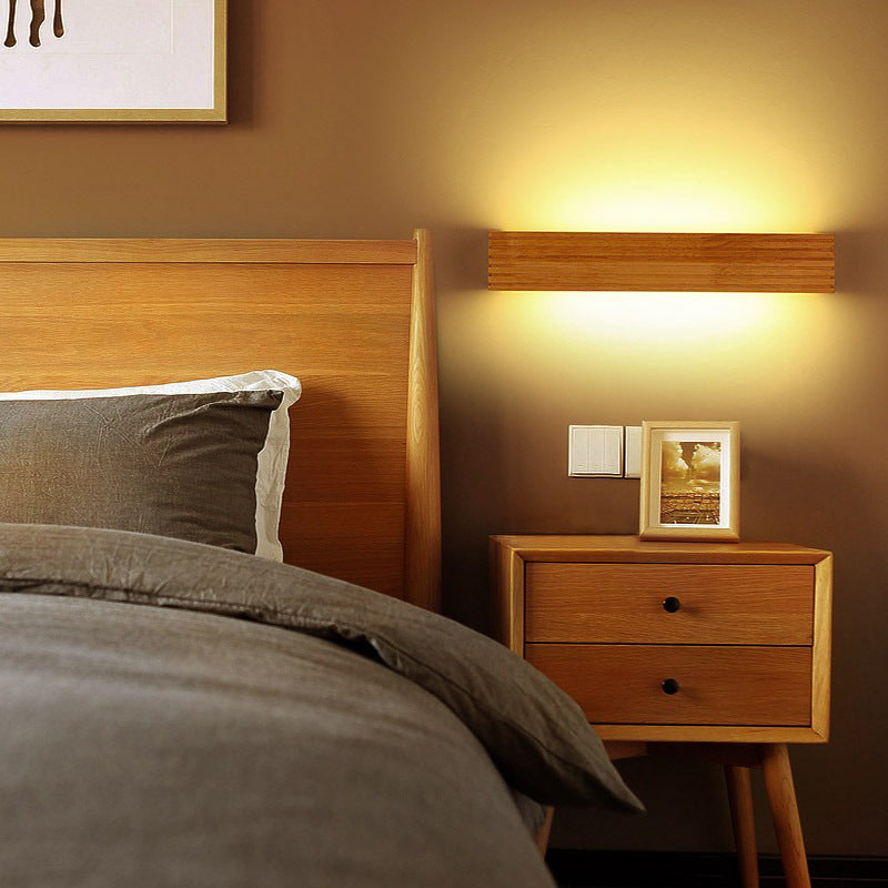 Traditional Wood Wall Light
