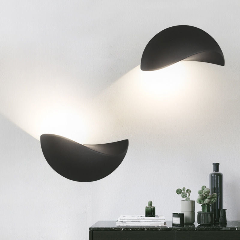 Minimalist Half Moon Circle Aluminum LED Wall Sconce Lamp