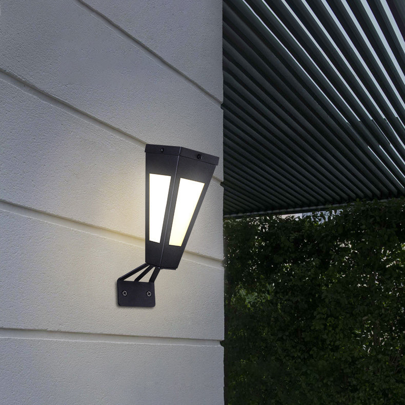 Intelligent Sensor LED Solar Waterproof Wall Sconce Lamp