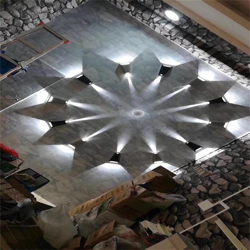 Trapezoidal Silicone PVC Lens LED Outdoor Wall Sconce Lamp
