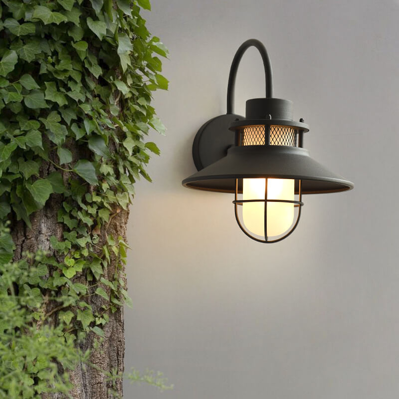 Outdoor Iron Body 1-Light Outdoor Wall Sconce Lamp