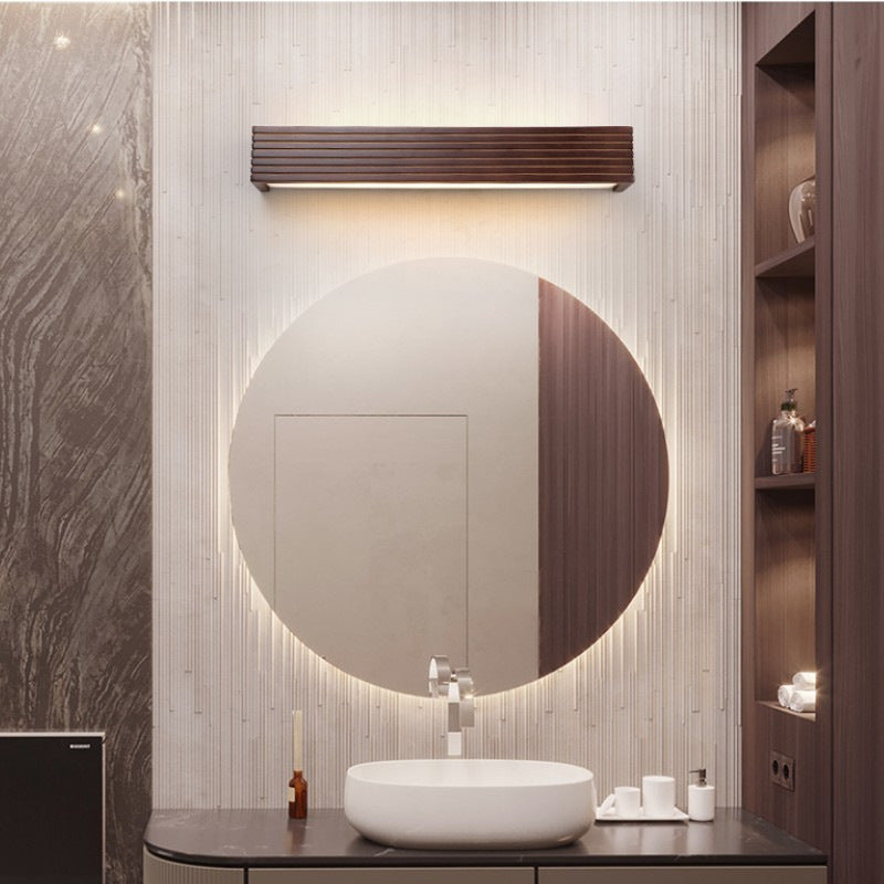 Traditional Wood Wall Light