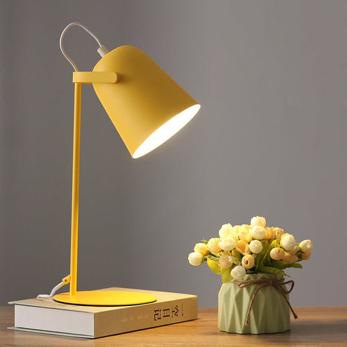 Nordic Iron Table Lamp