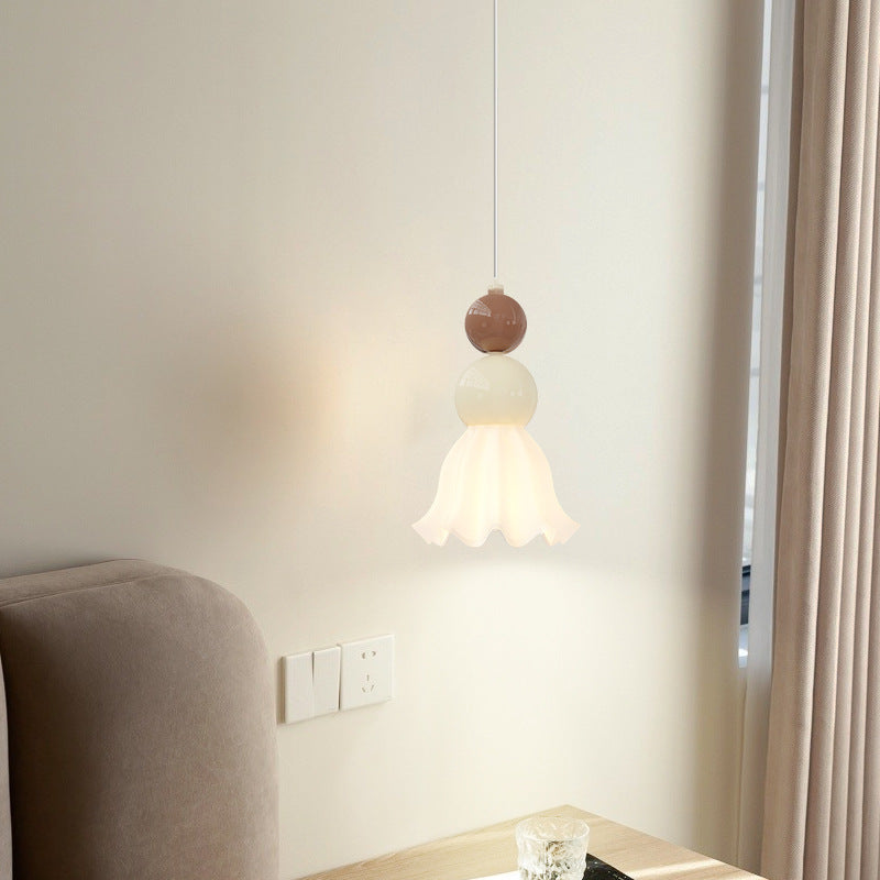 Round Gourd Petal Hardware Glass 1-Light Wall Sconce Lamp