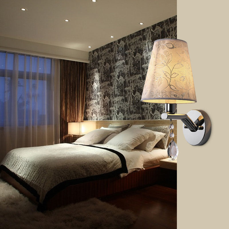Transitional Iron Frame 1-Light Wall Sconce Lamp