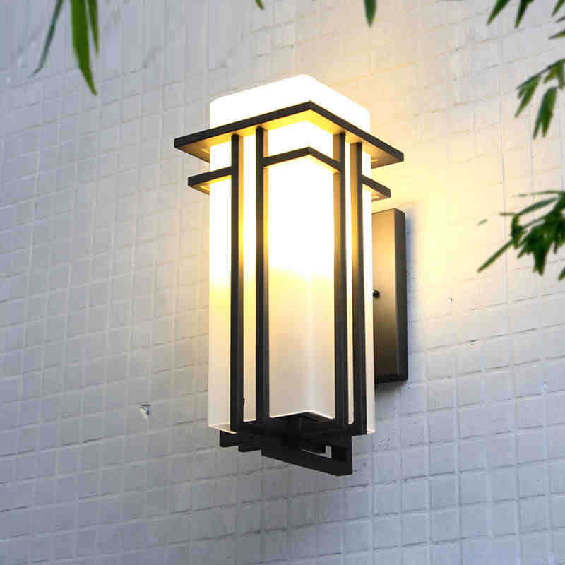 Chinese Glass Lampshade 1-Light Outdoor Wall Sconce Lamp