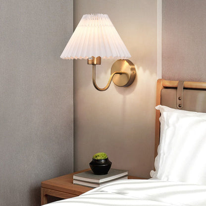 Pleated Disc Base Iron Fabric 1-Light Wall Sconce Lamp
