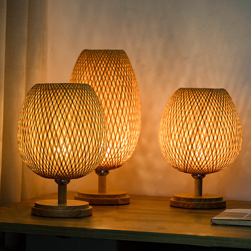 Traditional Wood Bamboo Table Lamp