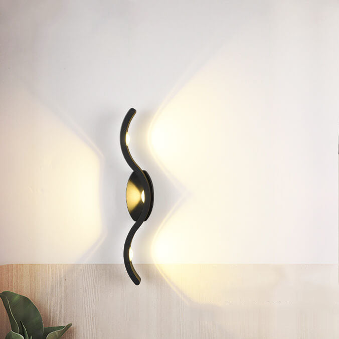 Creative Wave Curve Acrylic Aluminum LED Wall Sconce Lamp