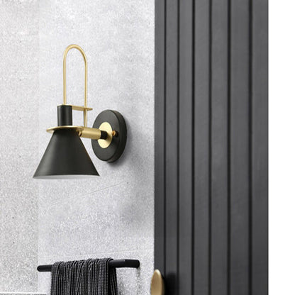Modern Minimalist Horn Iron 1-Light Wall Sconce Lamp