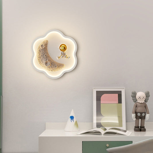 Flower-Shaped Resin Moon Astronaut LED Wall Sconce Lamp