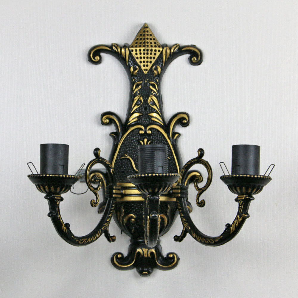 Tiffany Half Round Iron Glass 3-Light Wall Sconce Lamp