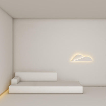 Minimalist Mountains Design Iron LED Wall Sconce Lamp